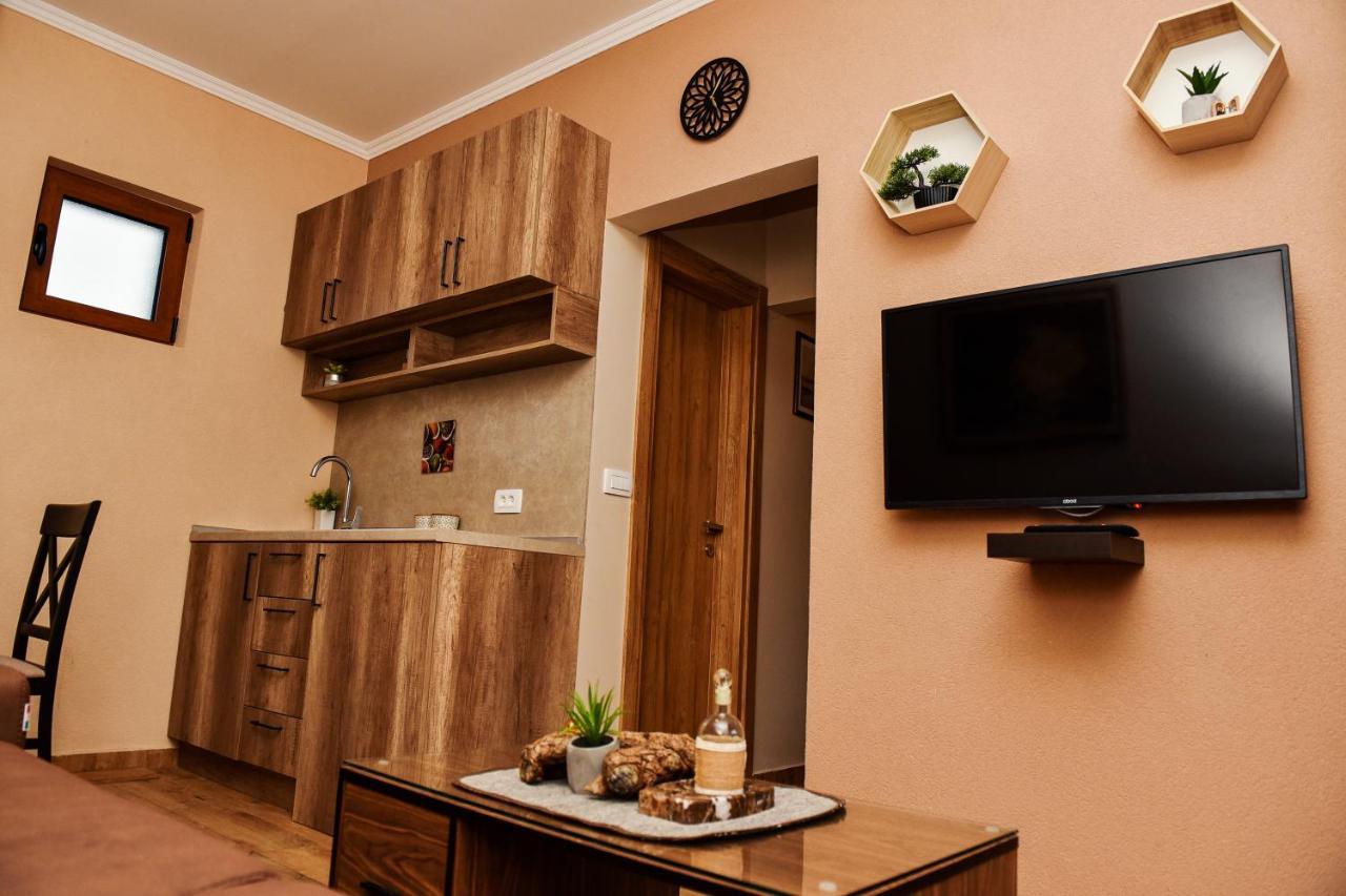 וירפזאר Apartments Monte Green מראה חיצוני תמונה